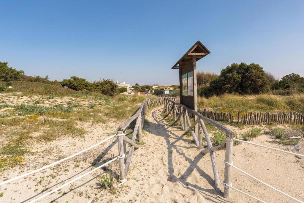 Villa Spiaggia Degli Angeli Porto Cesareo Exteriör bild